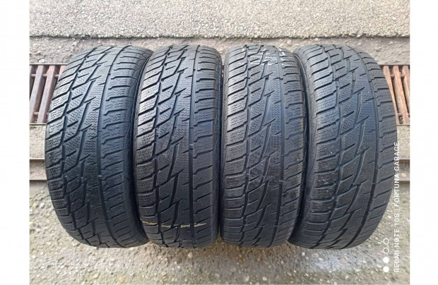 195/60 R15" Matador használt téli garnitúra