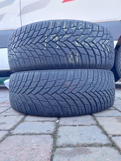 195/60 r15  195/60r15  Firestone tli gumi