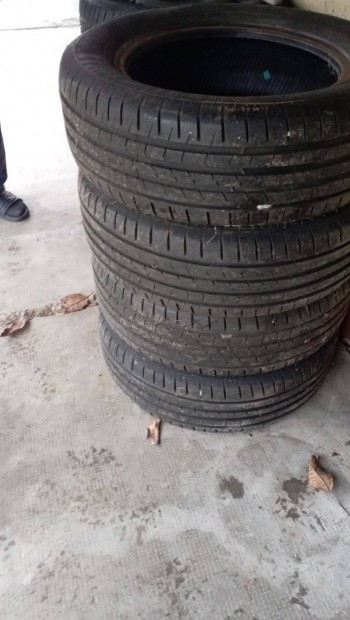 195/60 r15 vredestein elad