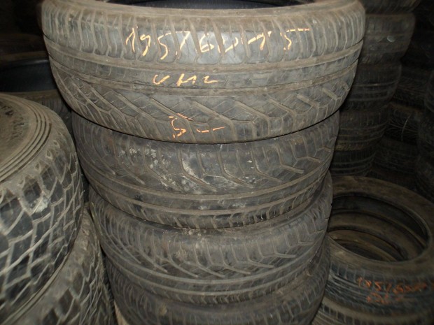 195/60r15 Uniroyal nyári gumi ajándék szereléssel