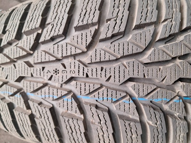 195/60r15 nokian j tli gumi 2db 20000ft