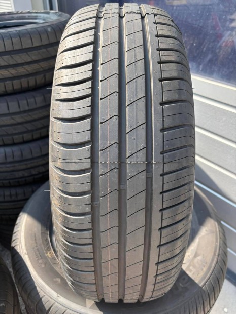 195/65R15 195/65 R15 új Hankook K425 XL nyári gumi ÁR/db Dot24