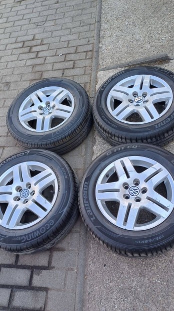 195/65R15 5x100 as VW alufelni garnitra nyrigumival elad
