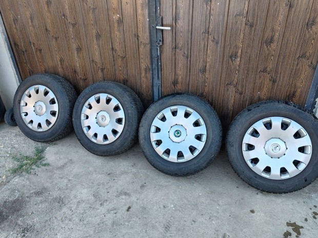 195/65R15 5x112 Téli Octavia 2 kerékszett