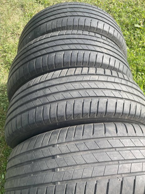 195/65R15 Bridgestone Turanza T005 nyári gumi 4db eladó
