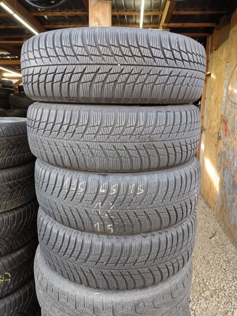 195/65R15 Bridgestone tli gumi 