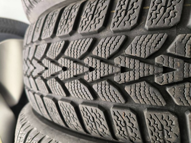 195/65R15 Dunlop téligumik 195/65 R15 téli