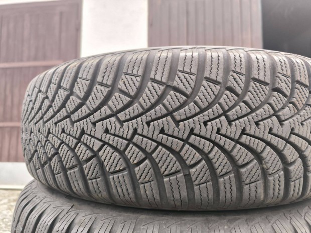 195/65R15 Goodyear tligumik 195/65 15