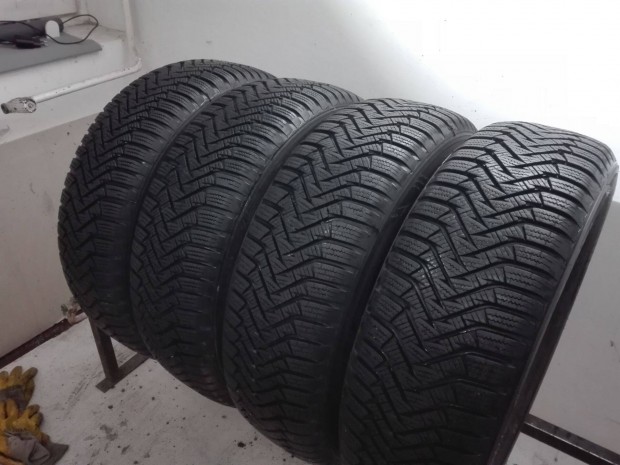 195/65R15 Laufenn tli gumi garnitra 195/65 r15