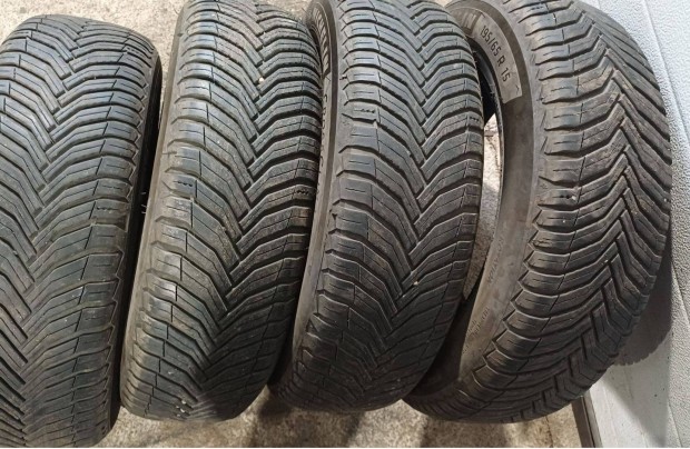 195/65R15 Michelin 2023-as, 4 vszakos gumi garnitra 90%-os elad