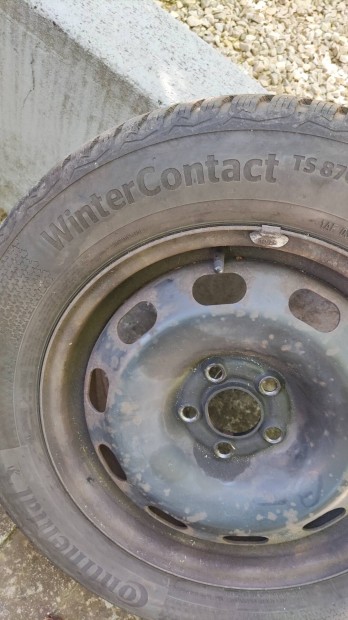 195/65R15 tli gumi elad
