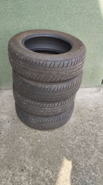 195/65/15 H Ny�ri Gumiabroncs