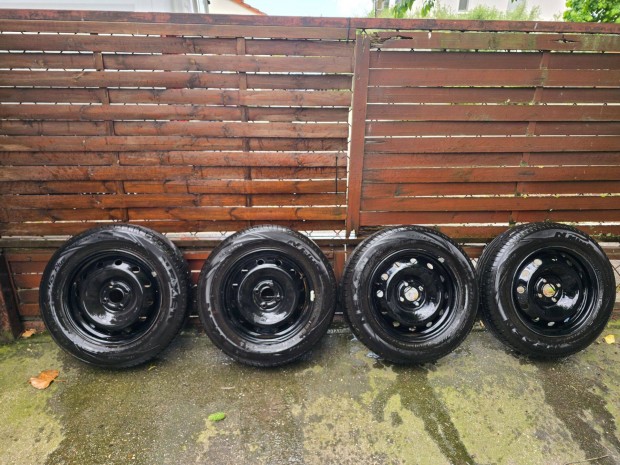 195/65-15 Nexen 4db újszerű renault