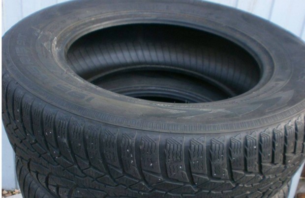 195/65 R15 Hankook/Nokian tligumi 4 db