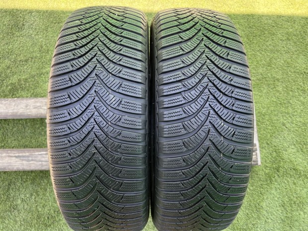 195/65 R15 Hankook Winter Icept RS2 tli gumi 5,5mm