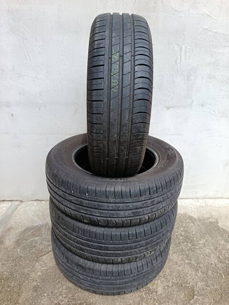 195/65 R15 Hankook nyárigumi garnitúra