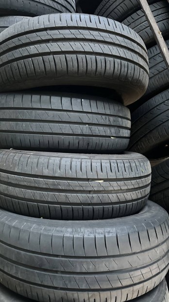 195/65 R15 Jó Allapotú Nyári Gumi Szett