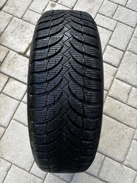 195/65 R15 Nexen Winguard tligumi garnitra felnivel