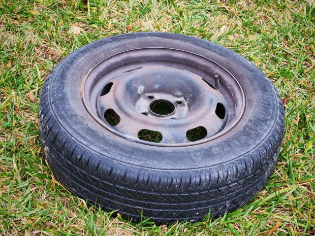 195/65 R15 Nyri Gumik Fmfelnivel