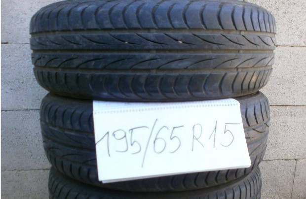 195/65 R15 Semperit nyárigumi 4 db