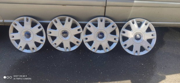 195/65 R15 nyári gumi Ford Skoda VW felni garnitúra
