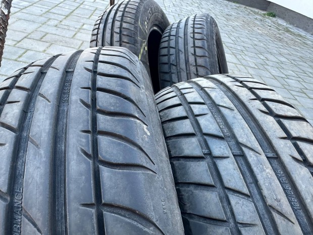 195/65 R15 ny�ri gumi szett DOT 1521