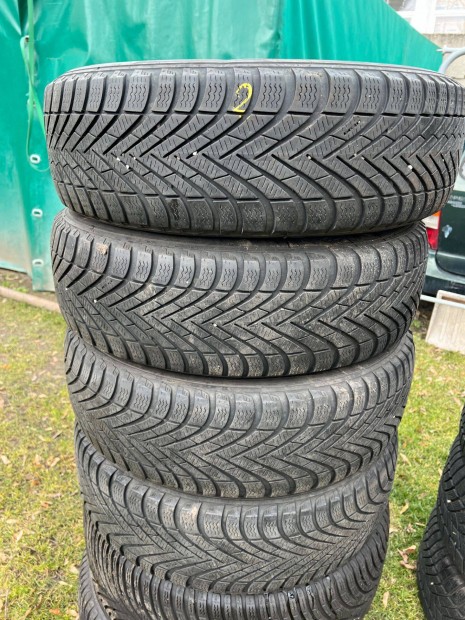 195/65 R15 pirelli 4db tli gumi