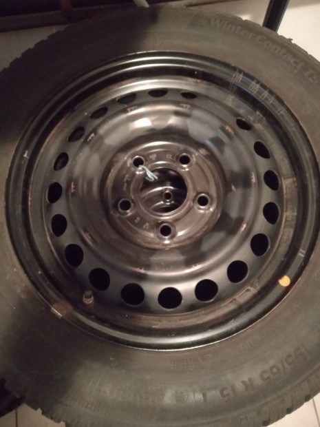 195/65 R15 téligumi készlet acéltárcsán