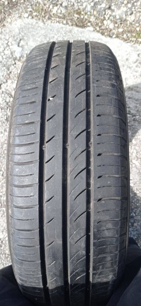 195/65 r15 91H 1db Kumho Ecowing Es31 nyári gumi eladó