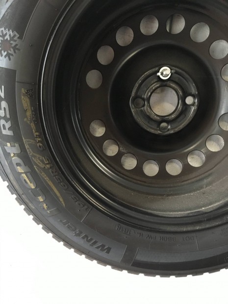 195/65 r15 Hankook Winter Icept RS2 Tli gumi lemezfelnivel