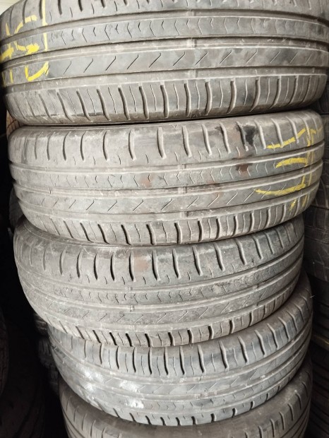 195/65 r15 Nyari gumi Falken Németországból 6 mm-es.