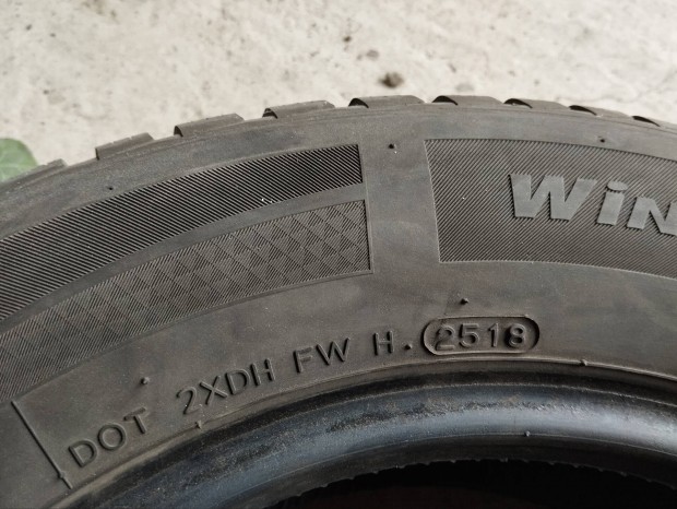 195/65 r15 Tli gumi Hankook Nmetorszgbl 6.5 mm-es profilmlysg.