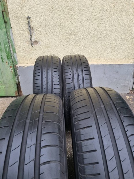 195/65 r15 hankook nyári gumi