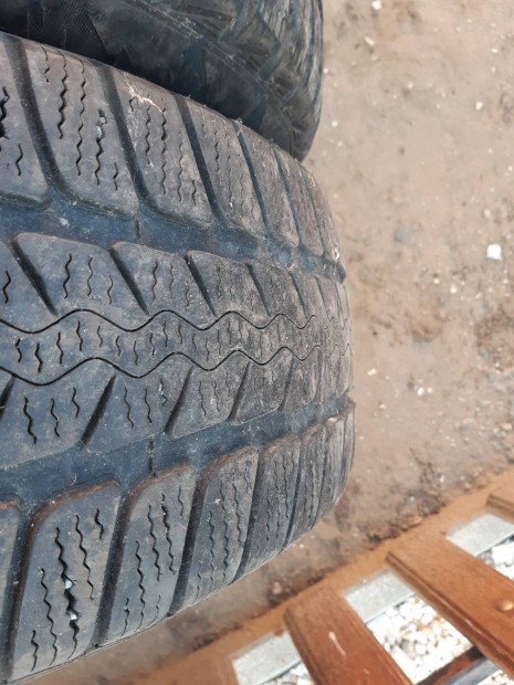 195/65 r15 tli gumi 