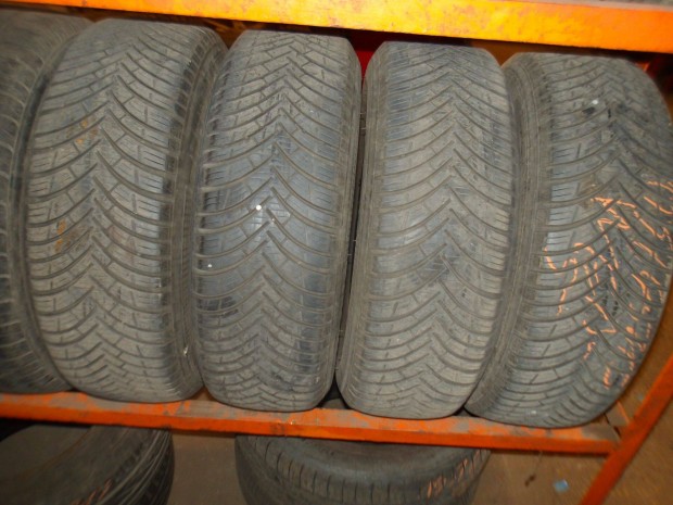 195/65r15 Kleber négyévszakos gumi ajándék szereléssel
