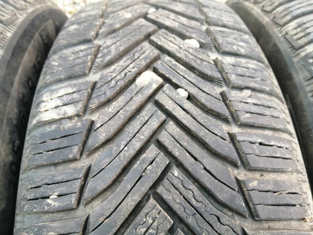 195/65r15 Michelin alpin6