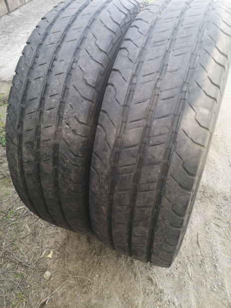 195/70R15C 2db Continental nyrigumik