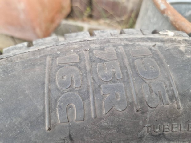195/75r16 C Kleber nyarigumi 2021