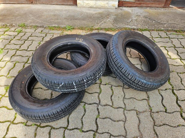 195/80 R15 jszer Bridgestone Dueler H/T D684 II nyri gumi