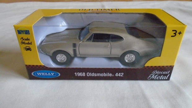 1968 Oldsmobile 442 - Old Timer - Diecast Medl Welly Aut Diorma