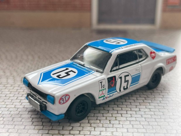 1972 Nissan Skyline 2000 GT-R modell aut - Greenlight 1:64 mret