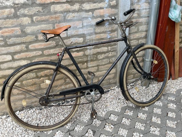 1973-as Csepel Túra brooks nyereggel, agydinamóval, agyváltóval eladó