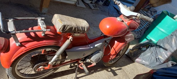 1974-es zemkpes Simson Star