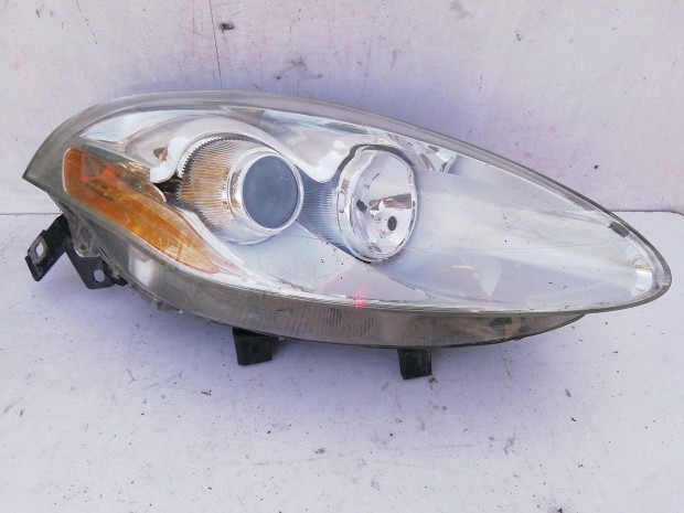 197945 Fiat Bravo 2007-2014 jobb első fényszóró, egy rögzítő fül