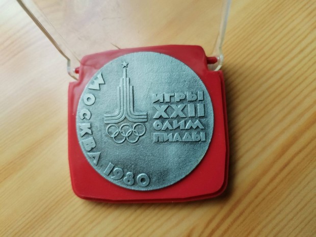 1980-as Moszkvai Olimpia emlkrme eredeti dobozban