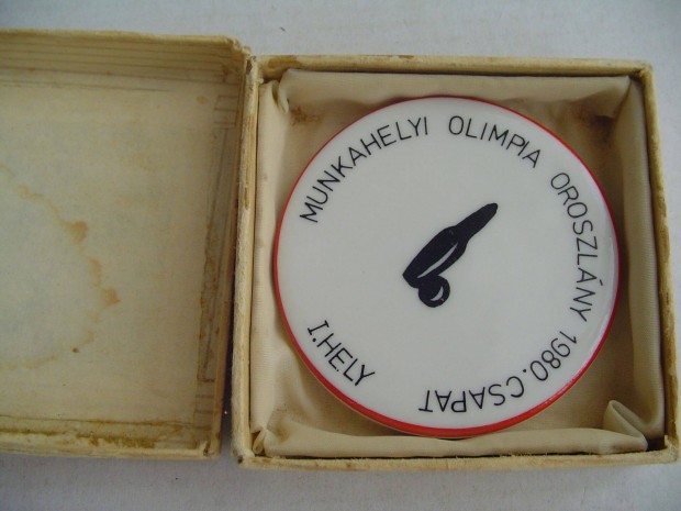 1980-as Oroszlnyi Teke Olimpiai Hollhzi porceln rem