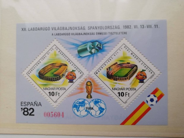 1982-es blokk piros számmal Spanyol Labdarúgó VB felülnyomv