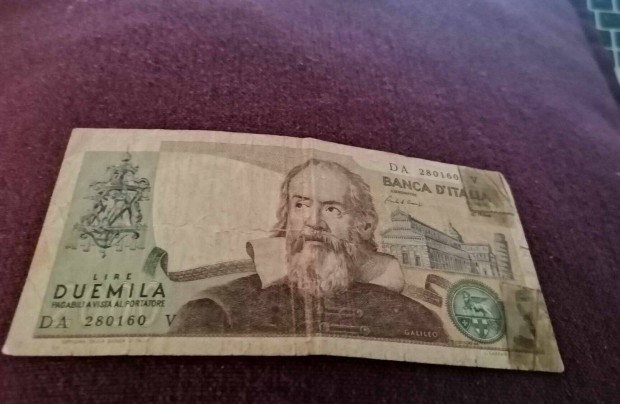 1983 / 2000 Lira (Gailleo) Olaszorszg Ragasztos