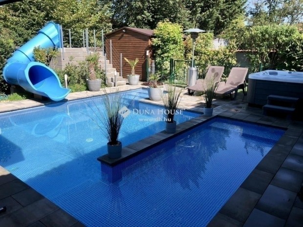 198 nm-es h�z elad� Vecs�s