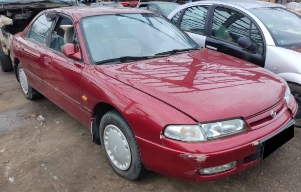 1992 Mazda 626 GLX 2.0 benzin, manulis- balkormnyos jrm Bontsa!